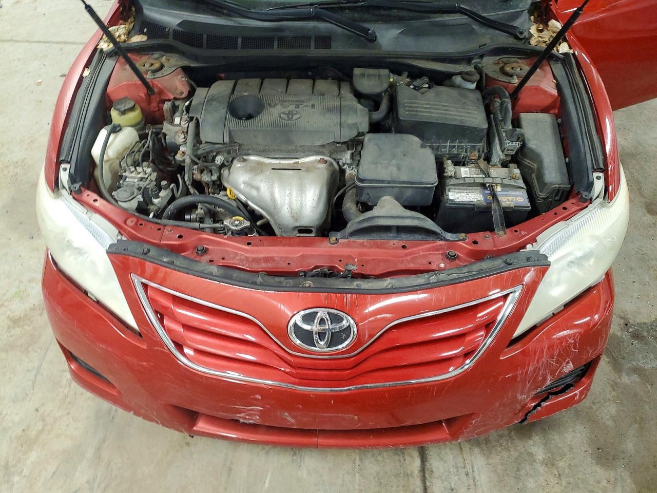 2011 TOYOTA CAMRY