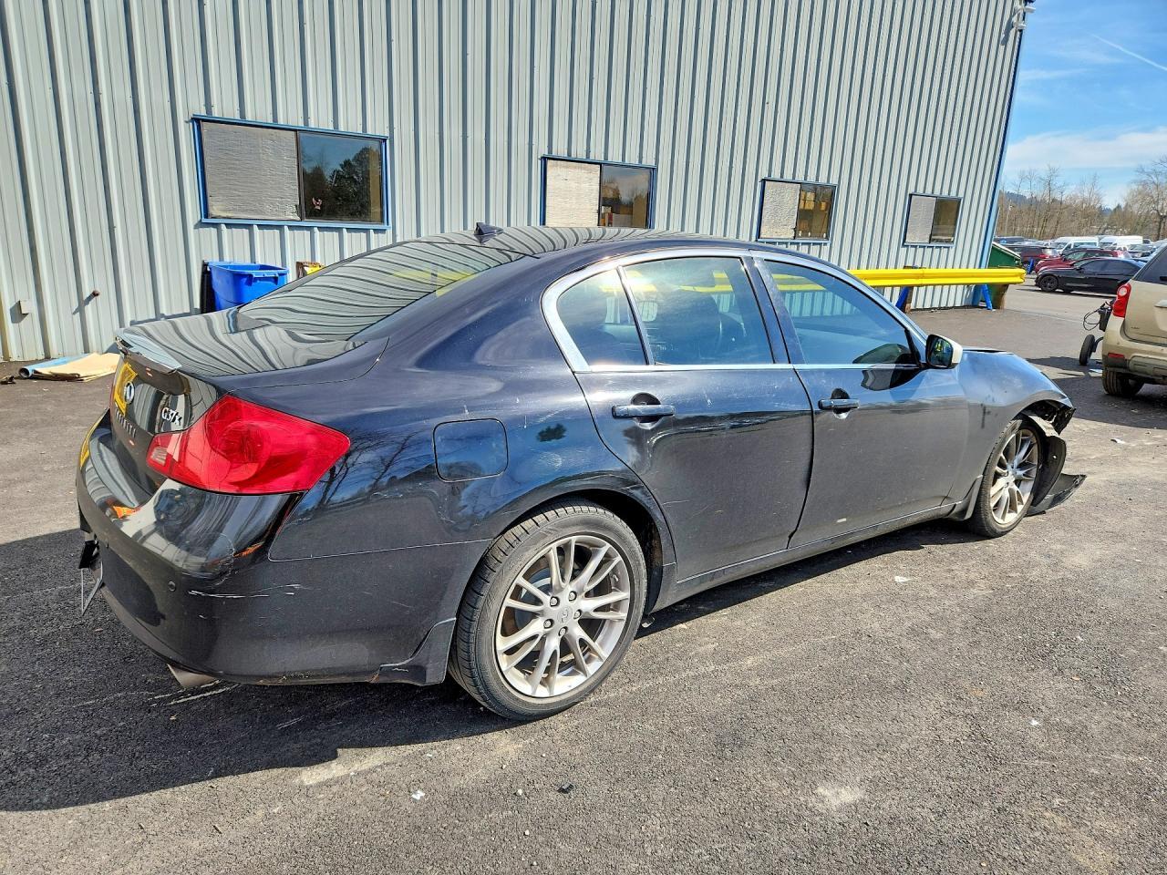 2012 INFINITI G37