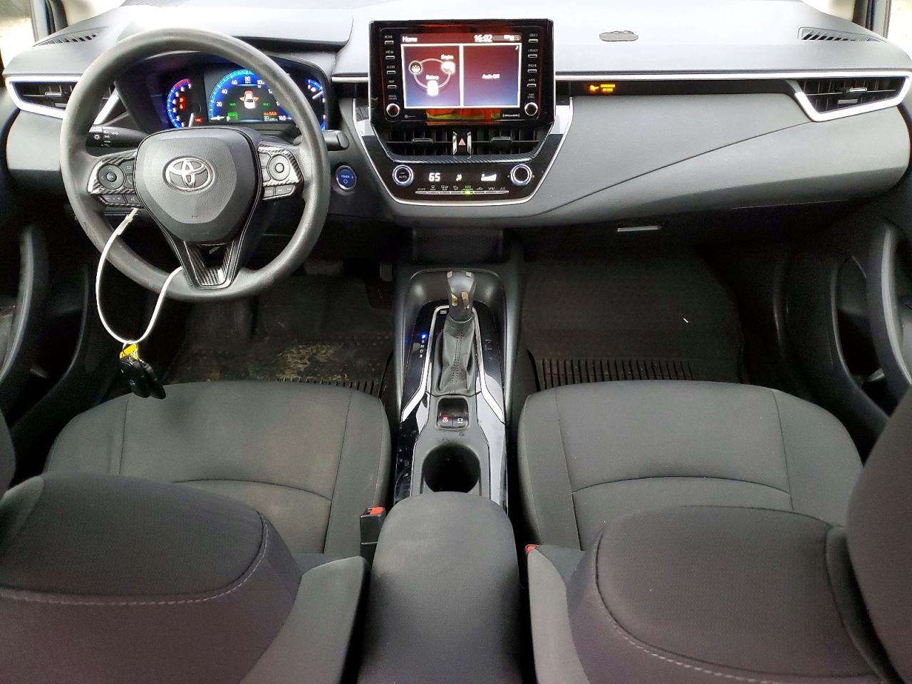2021 TOYOTA COROLLA