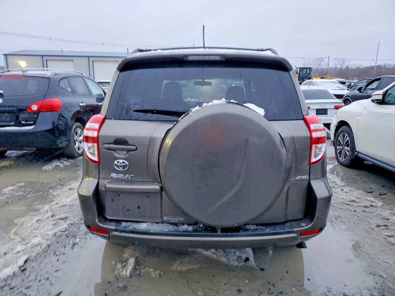 2011 TOYOTA RAV4