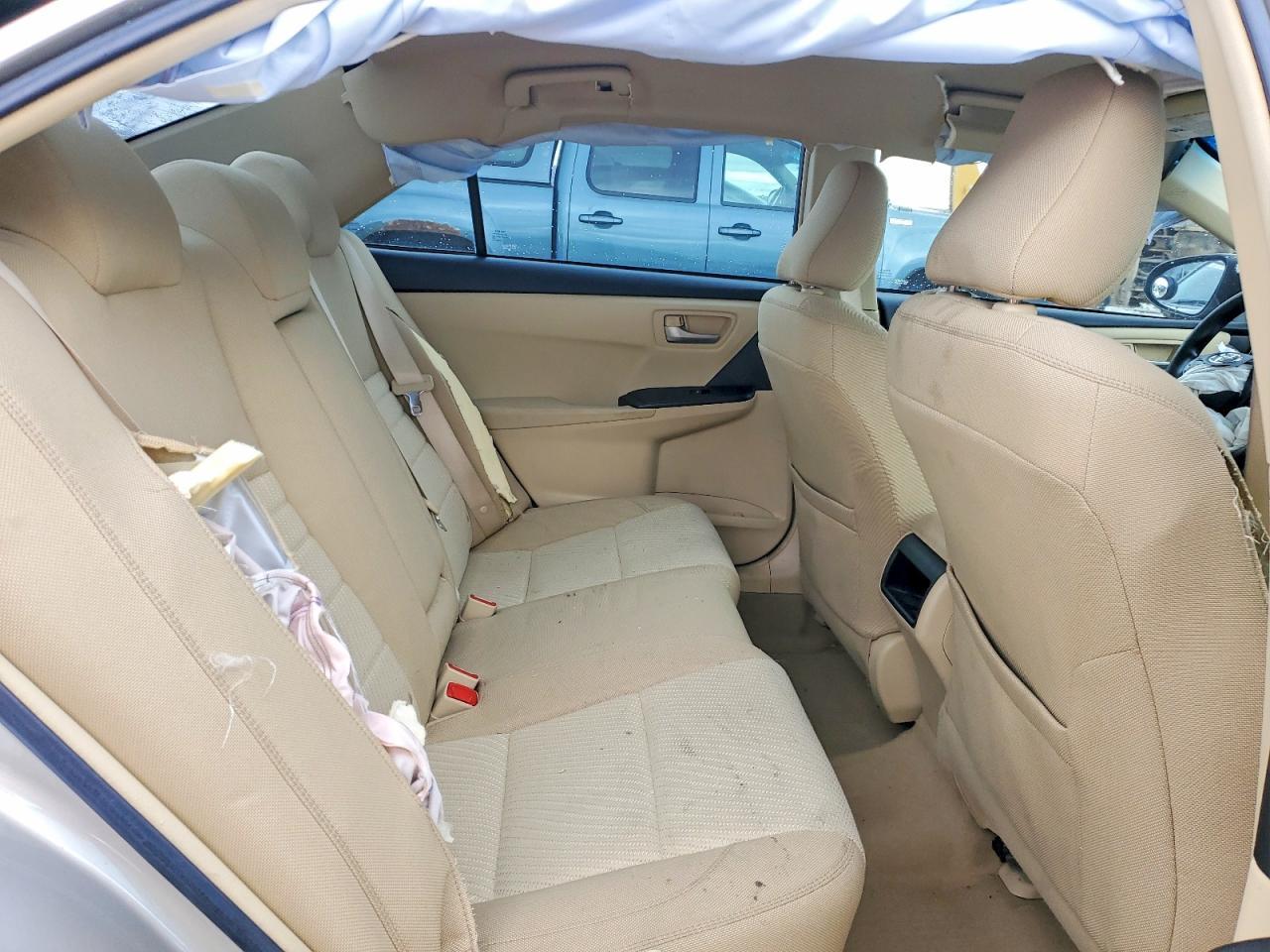 2016 TOYOTA CAMRY