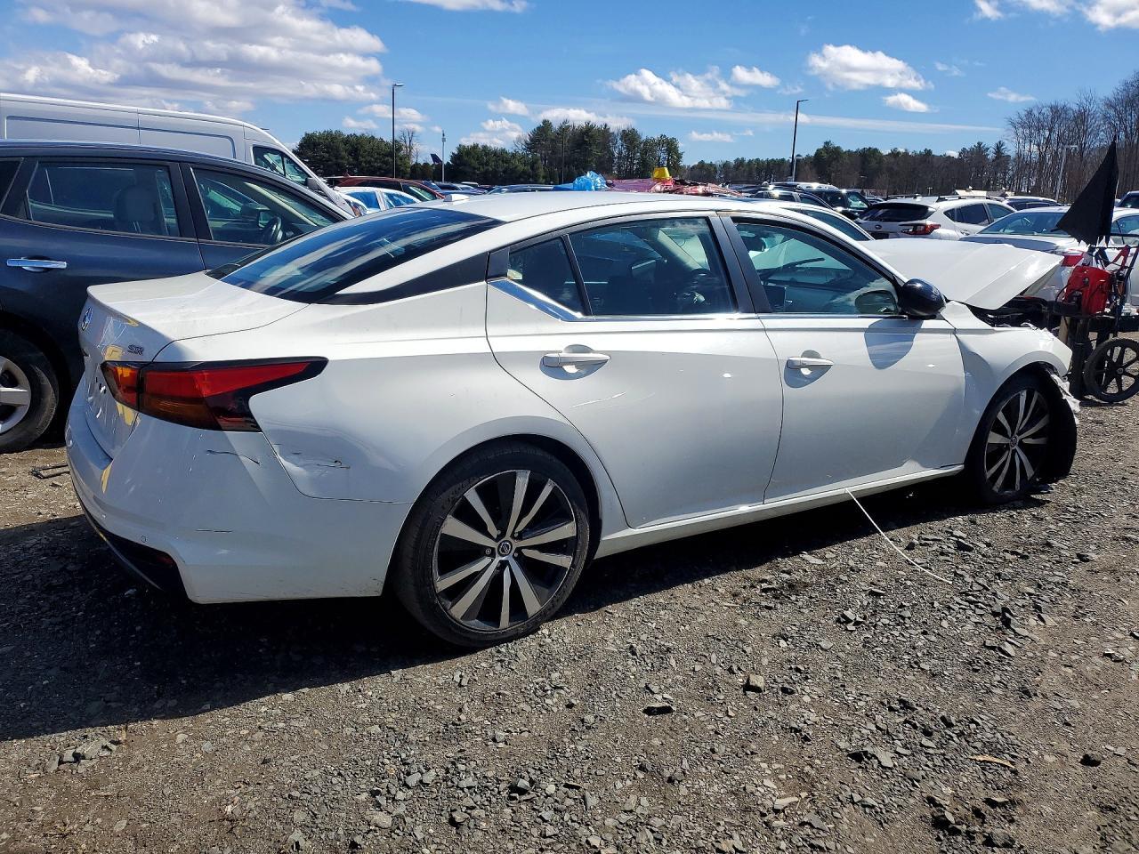2020 NISSAN ALTIMA