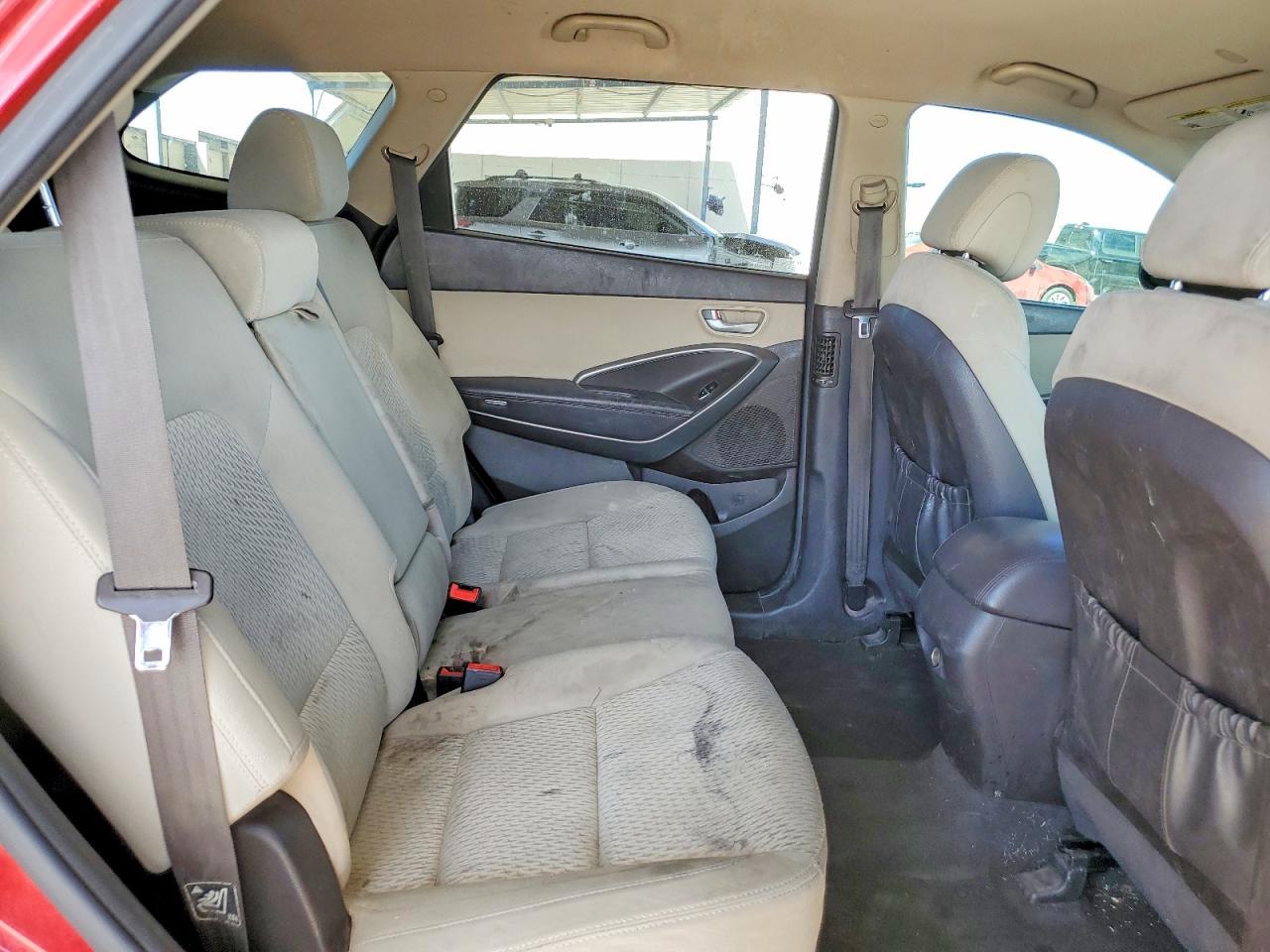 2016 HYUNDAI SANTA FE