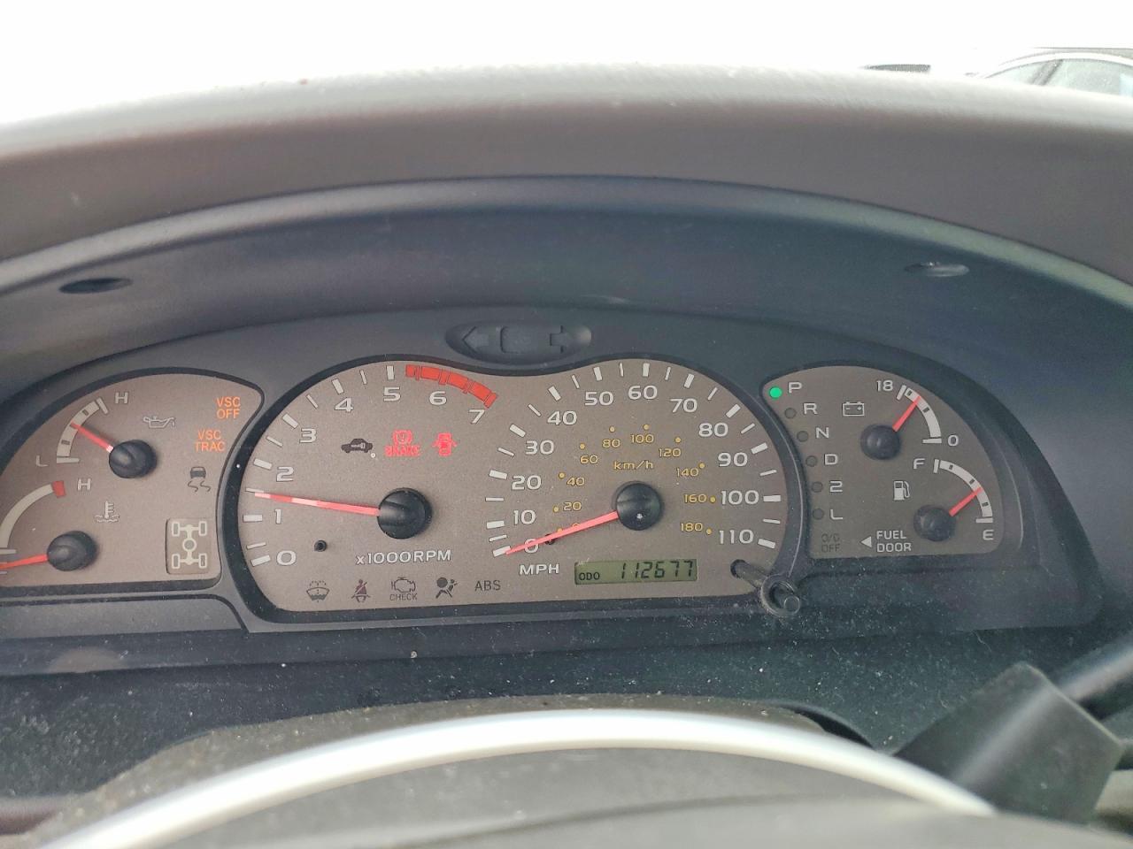 2004 Toyt Sequoia