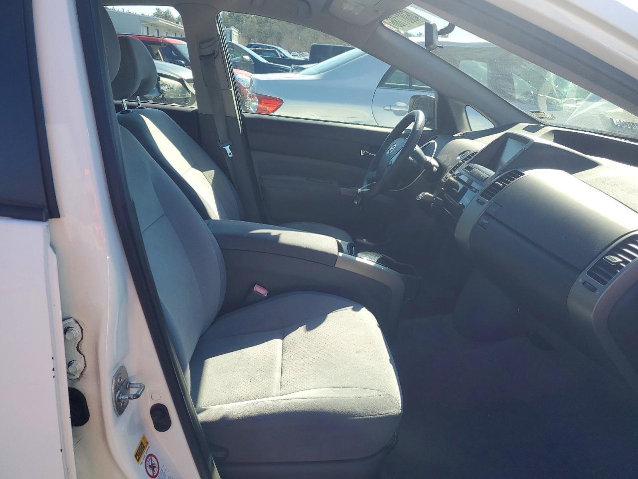 2005 TOYOTA PRIUS