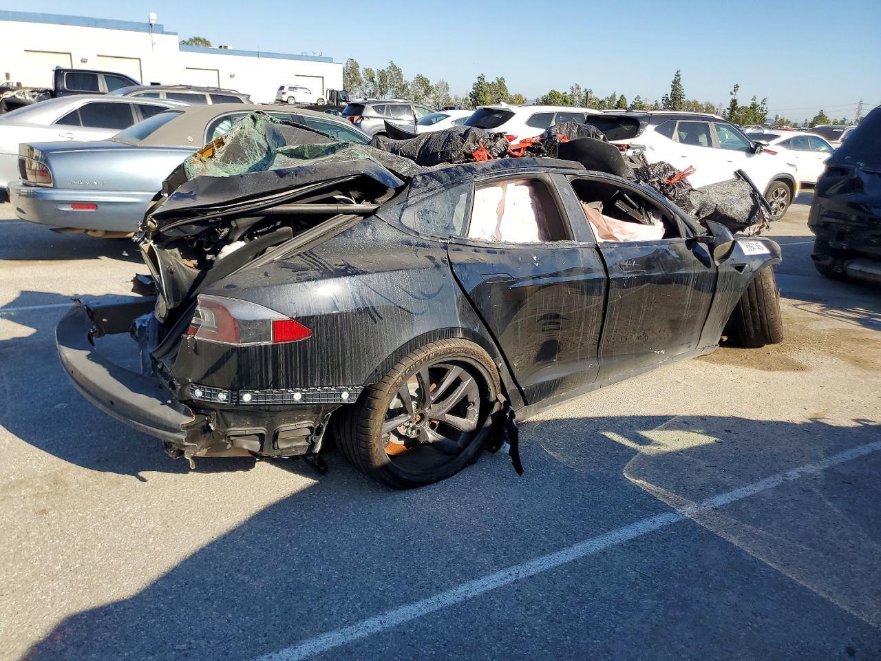 2022 TESLA MODEL S