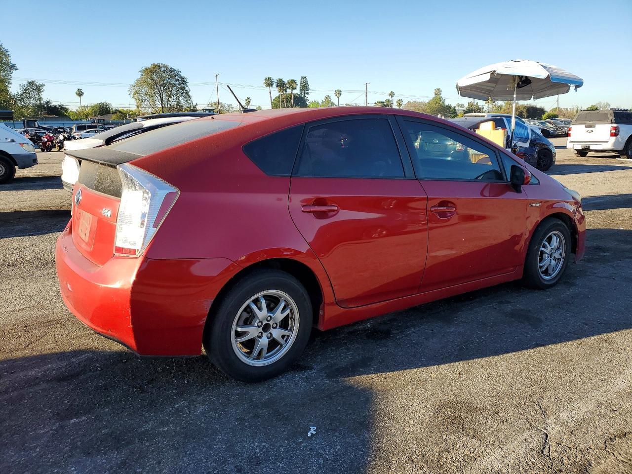 2010 TOYOTA PRIUS
