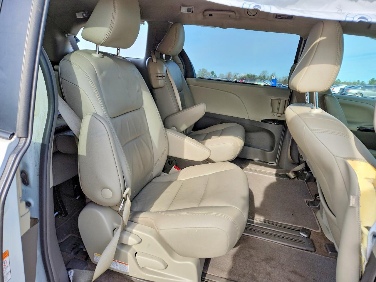 2018 TOYOTA SIENNA