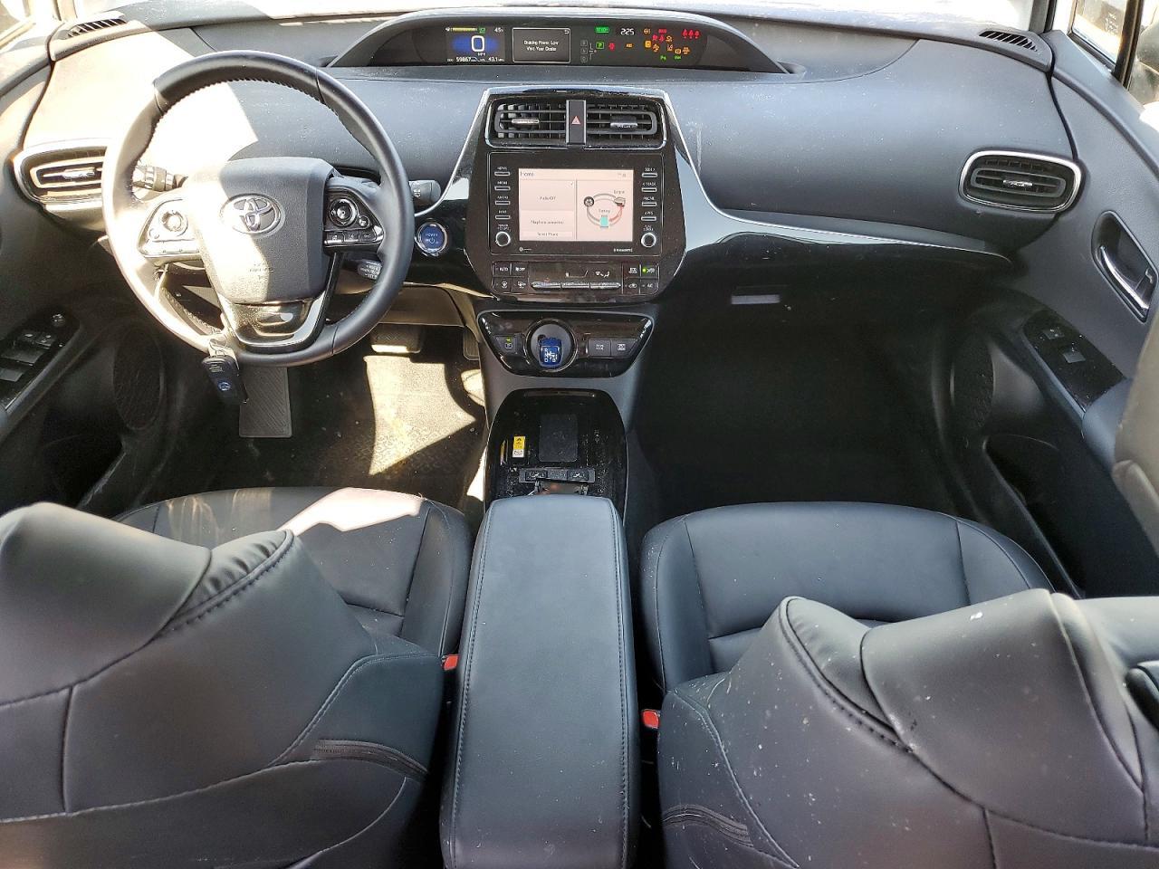 2022 TOYOTA PRIUS