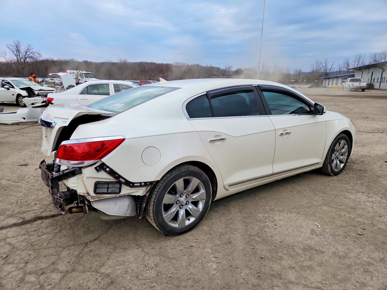 2011 BUICK LACROSSE