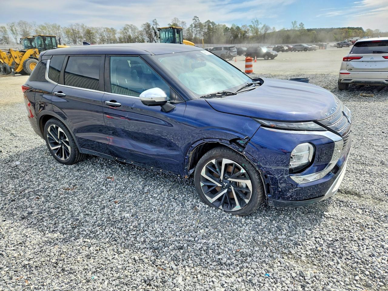 2022 MITSUBISHI outlander