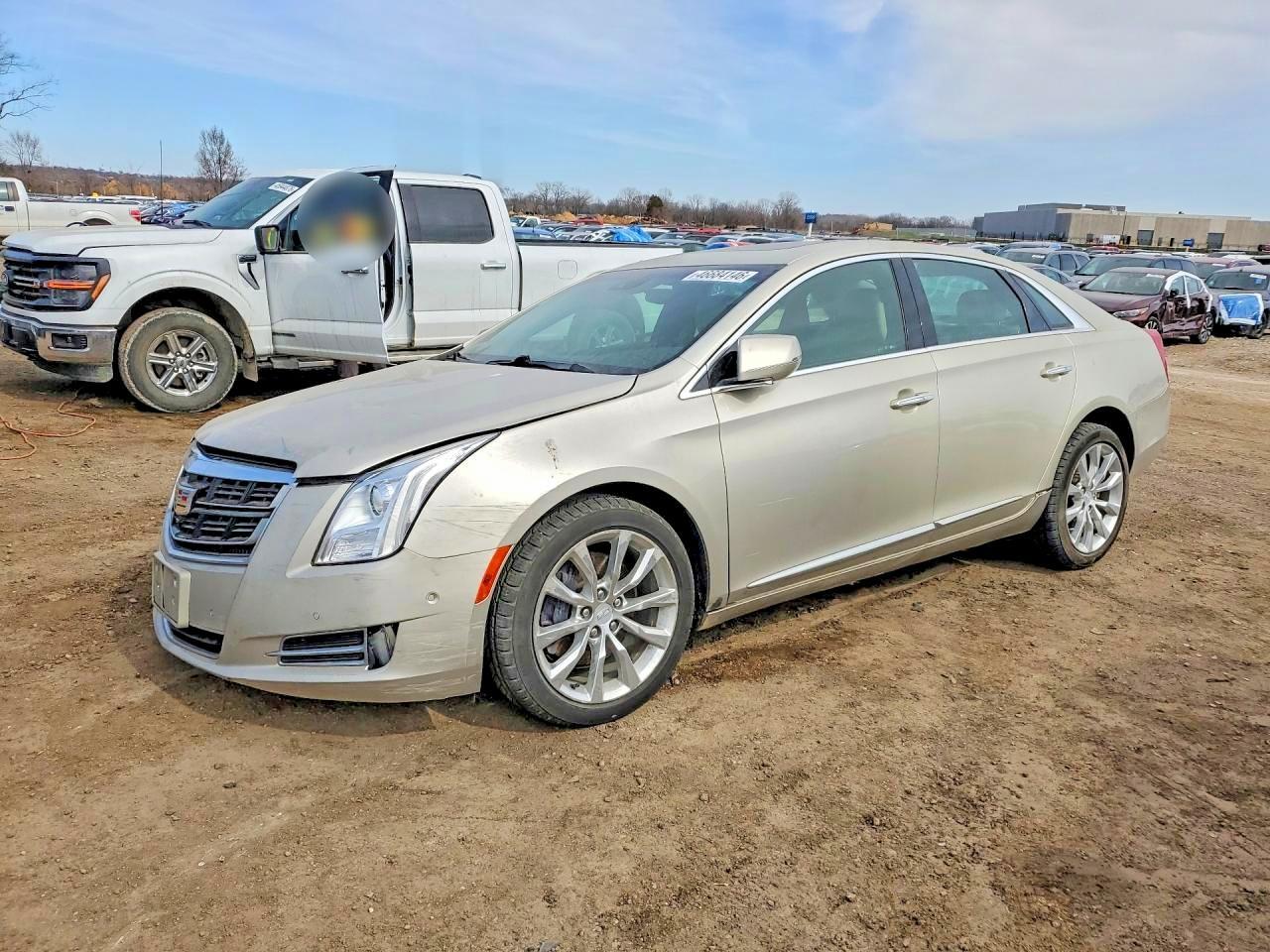 2016 CADILLAC XTS