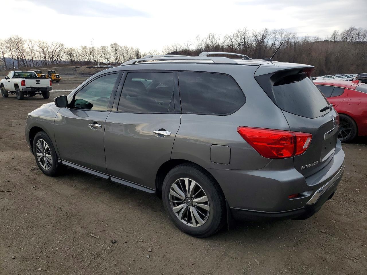 2018 NISSAN PATHFINDER