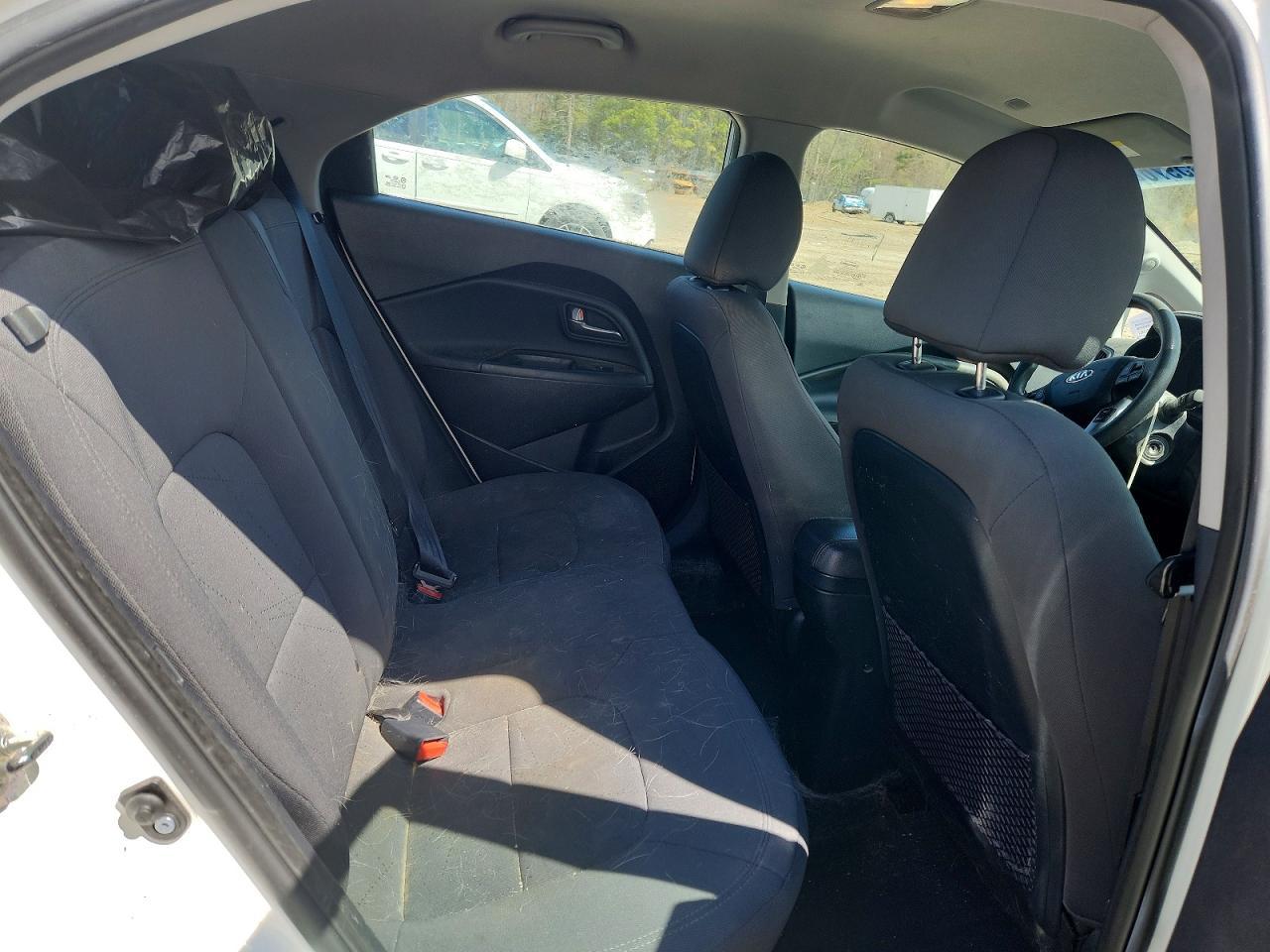 2013 KIA RIO