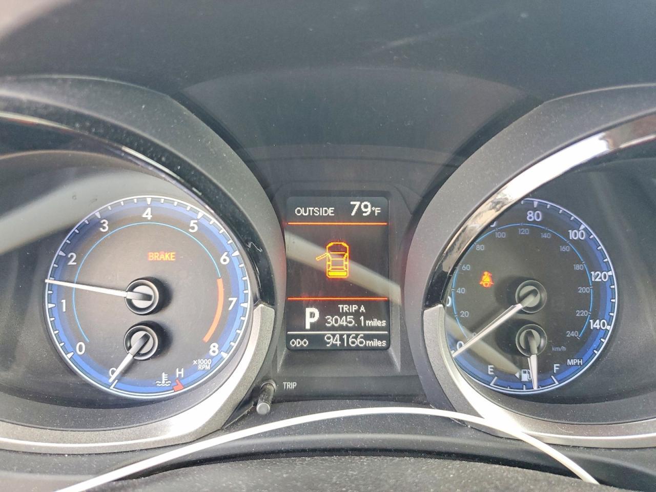 2016 TOYOTA COROLLA