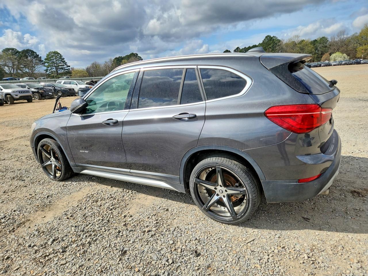 2016 BMW X1