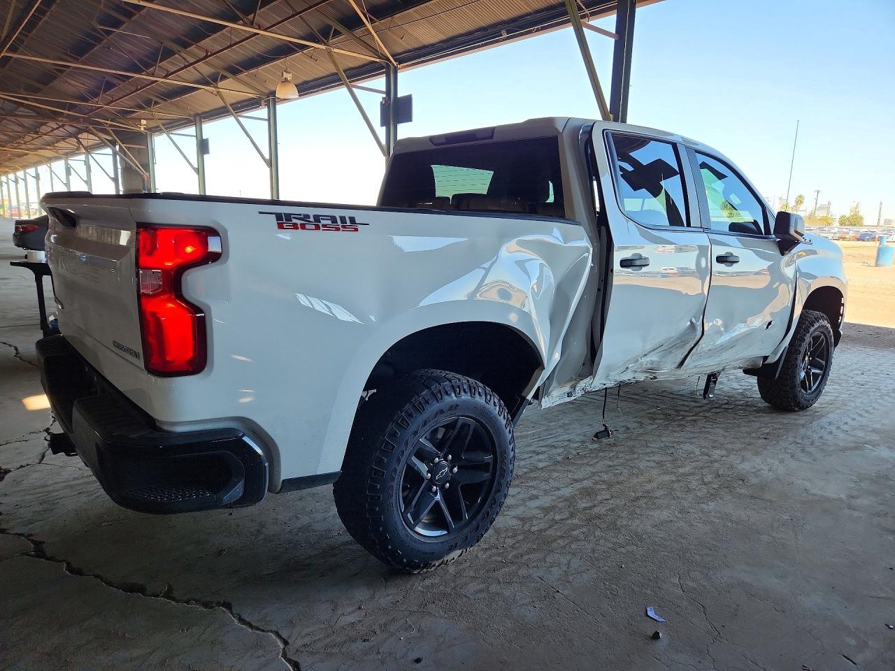 2021 CHEVROLET Silverado