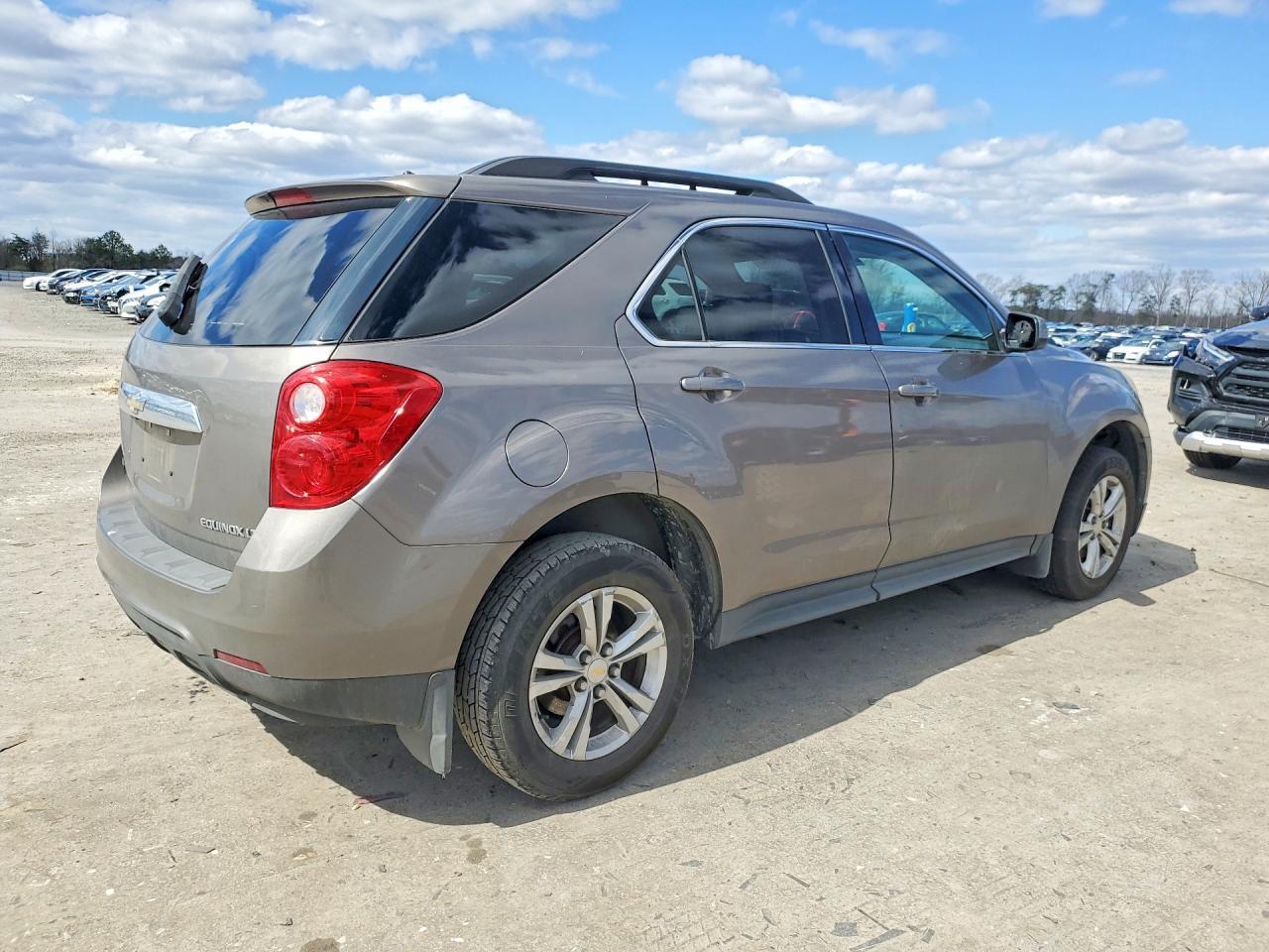 2011 CHEVROLET EQUINOX