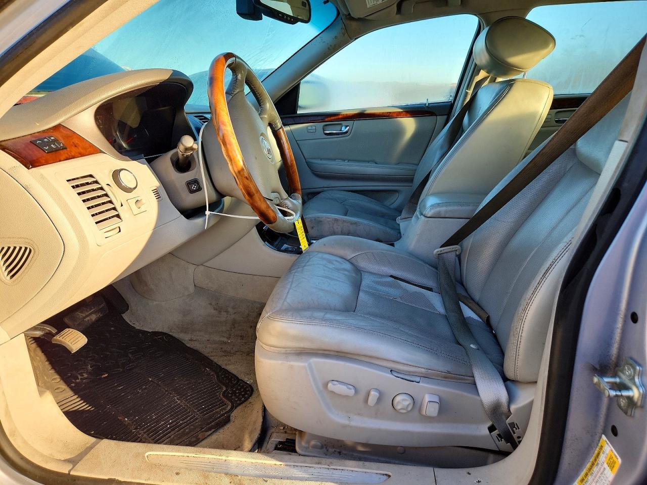 2006 CADILLAC DTS