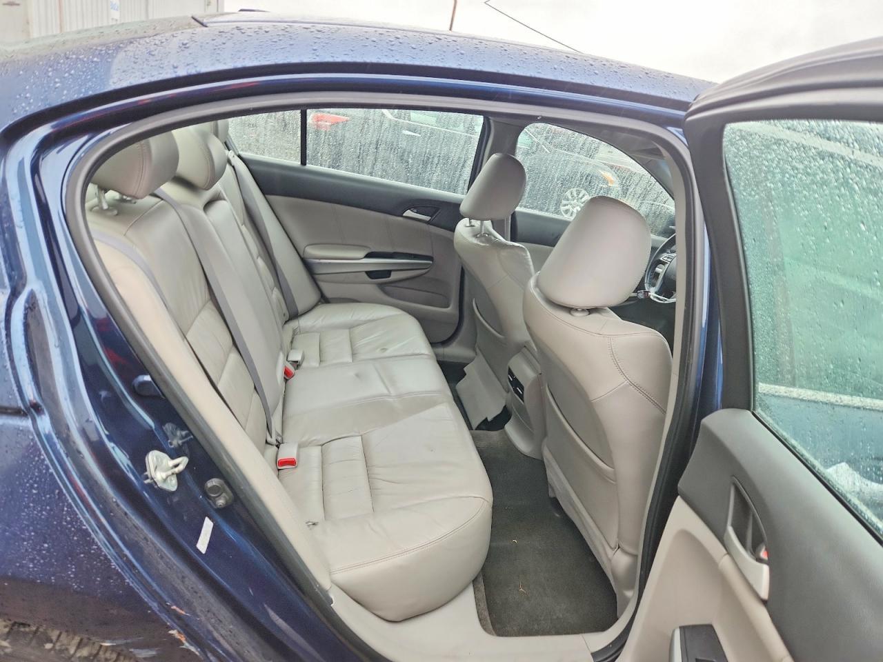 2010 HONDA ACCORD