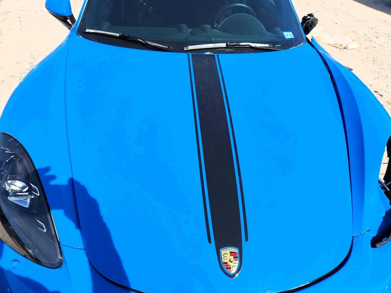 2024 PORSCHE Cayman