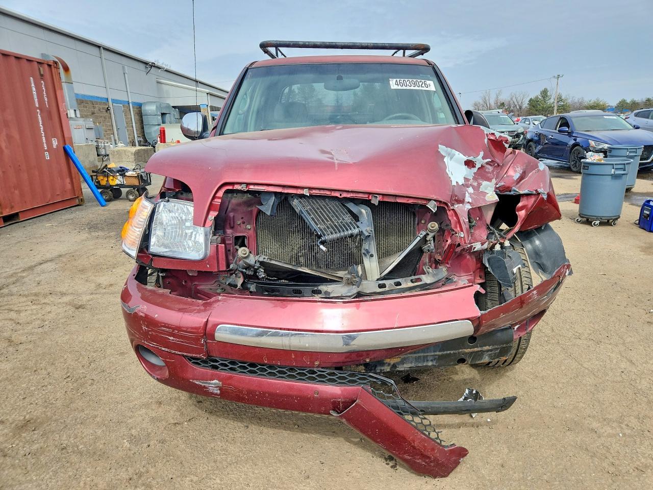 2004 TOYOTA TUNDRA