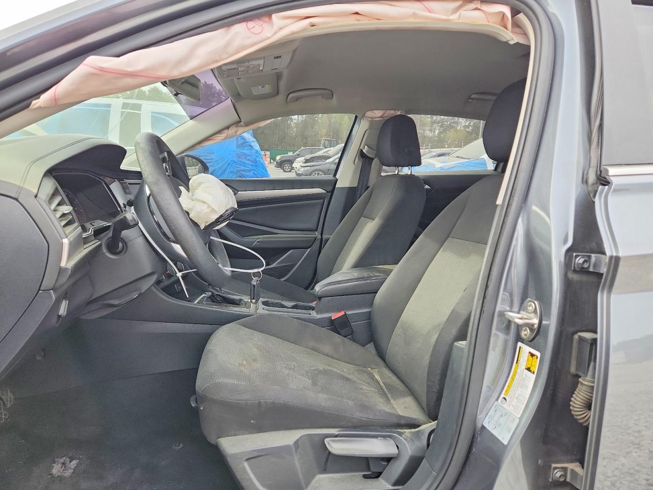 2019 VOLKSWAGEN JETTA