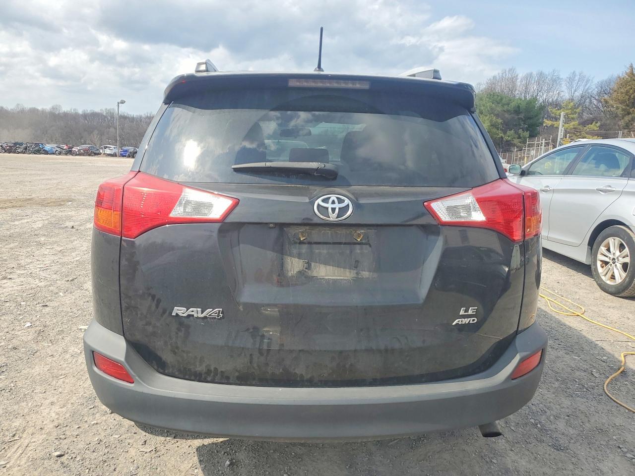 2014 TOYOTA RAV4