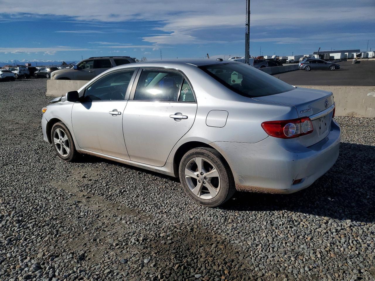 2013 TOYOTA COROLLA