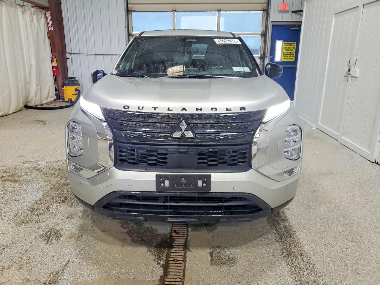2022 MITSUBISHI outlander