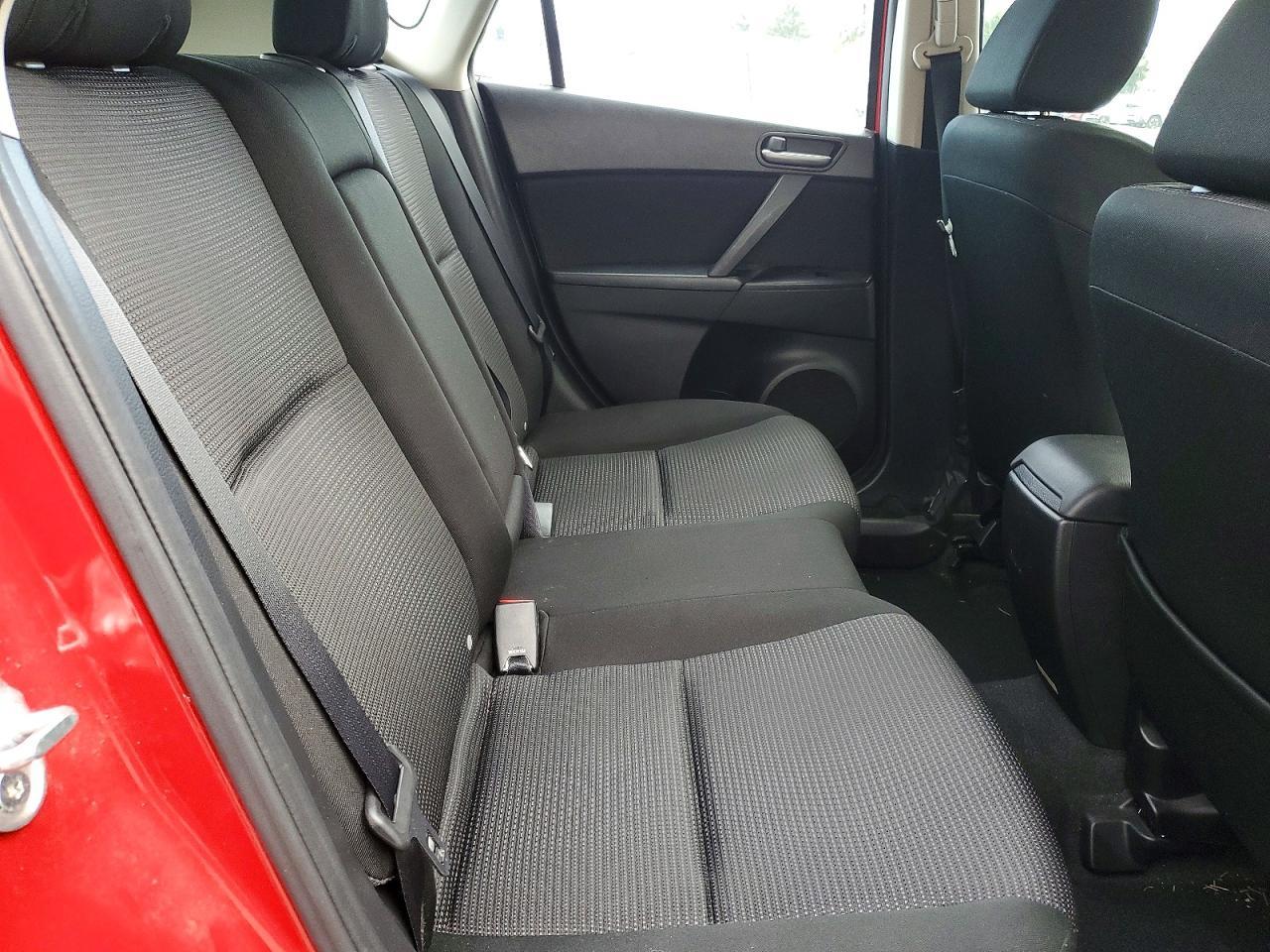 2013 MAZDA 3