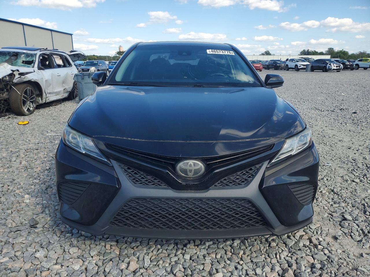 2018 TOYOTA CAMRY