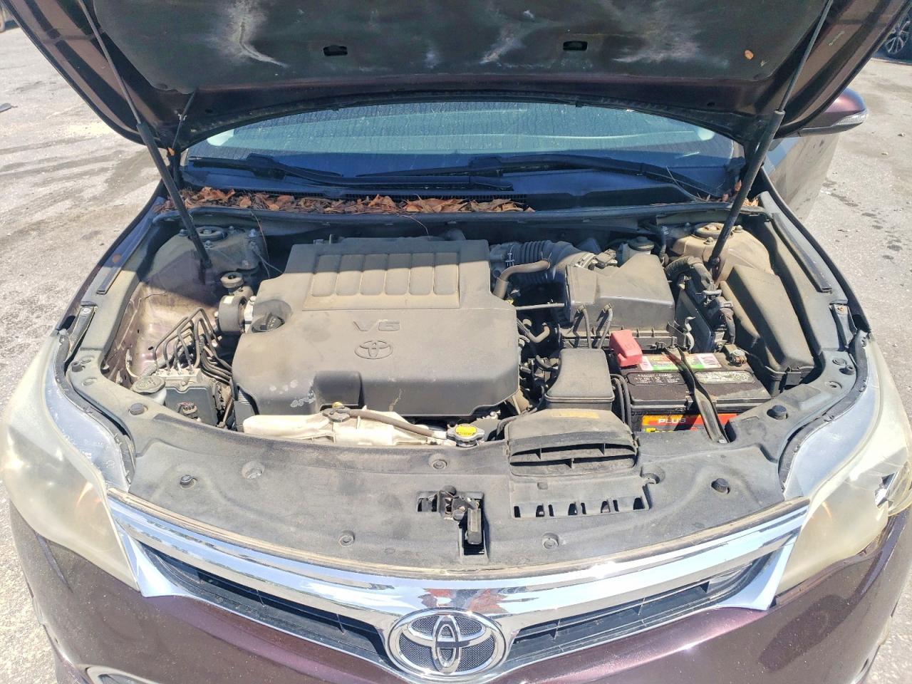 2013 TOYOTA Avalon