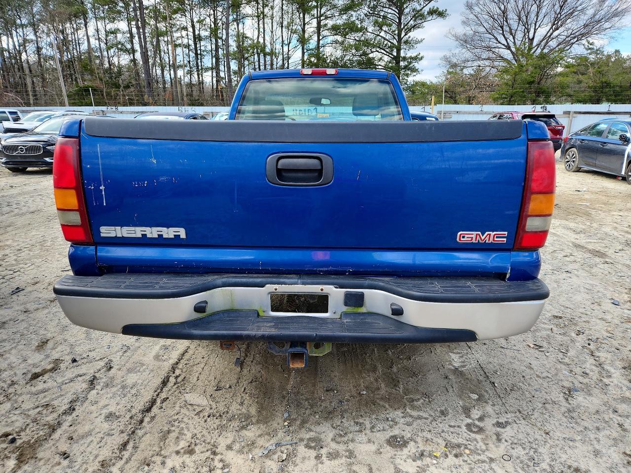 2003 GMC Sierra