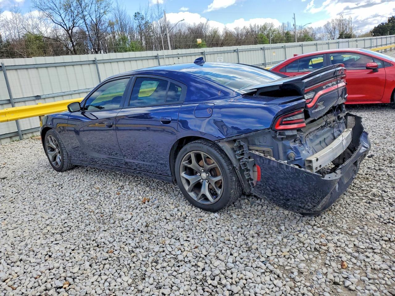 2015 DODGE CHARGER