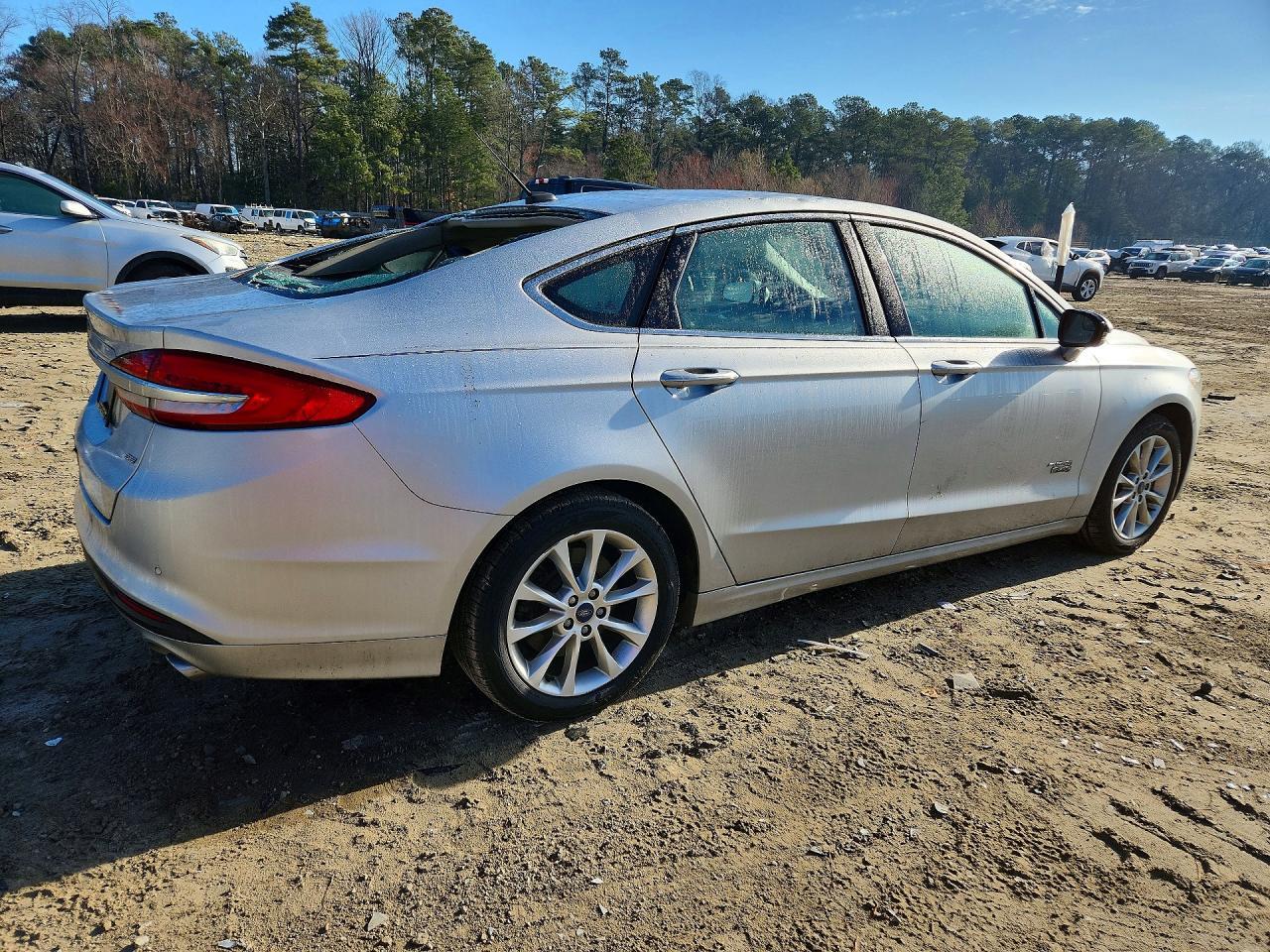 2017 FORD FUSION
