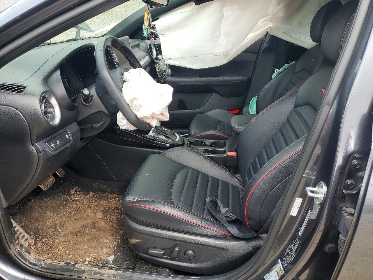 2023 KIA FORTE