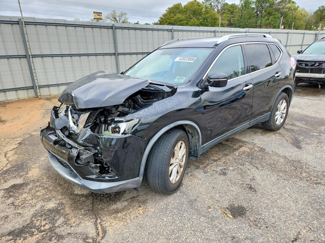 2015 NISSAN ROGUE