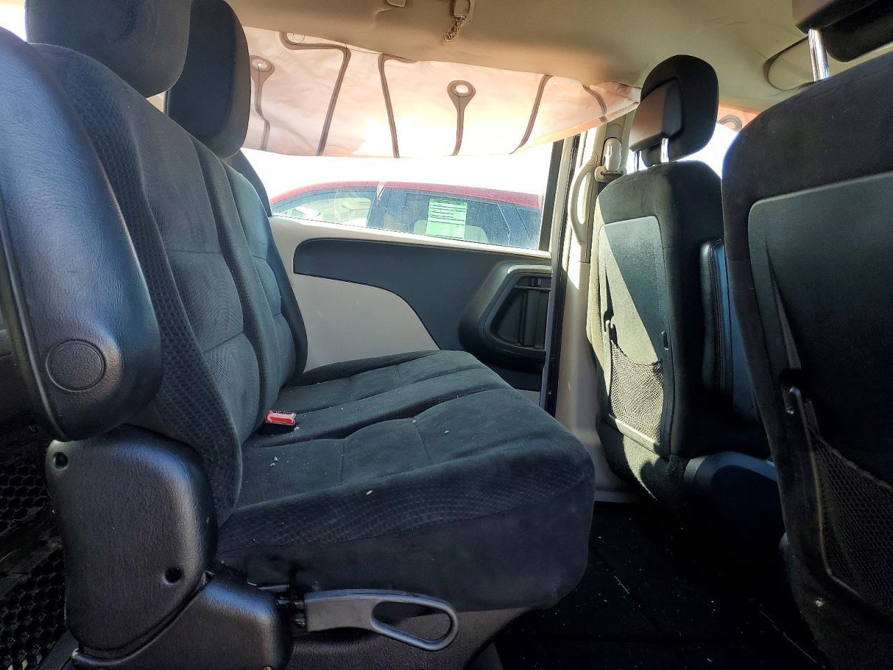 2016 DODGE GRAND CARAVAN