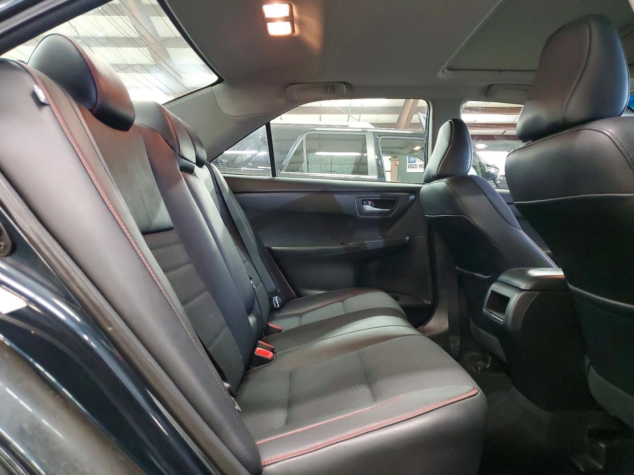 2017 TOYOTA CAMRY