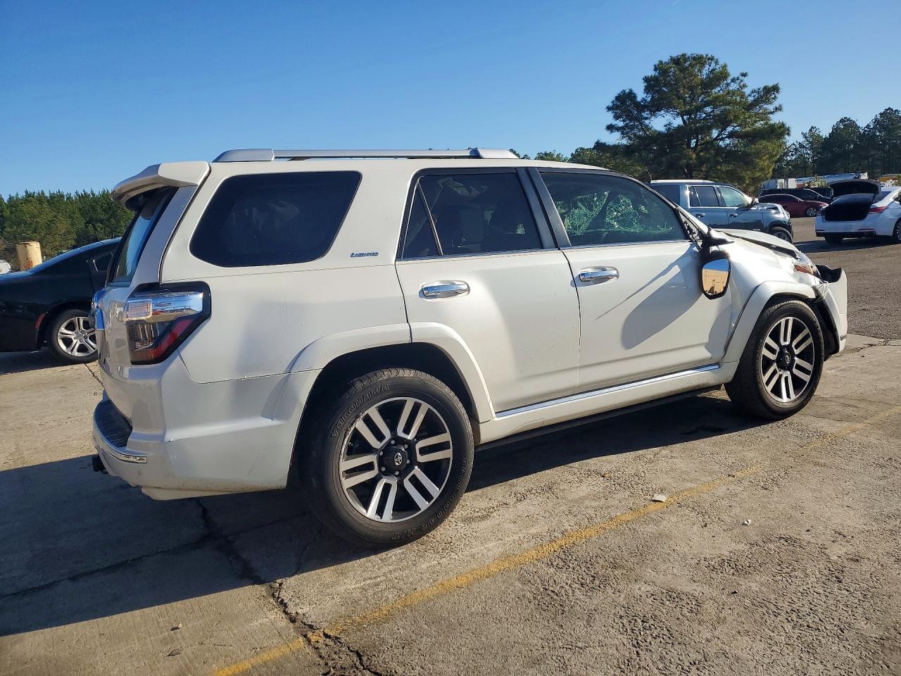 2018 TOYOTA 4Runner
