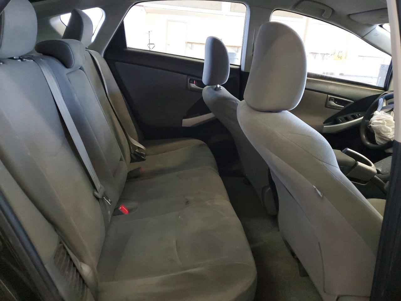2012 TOYOTA PRIUS
