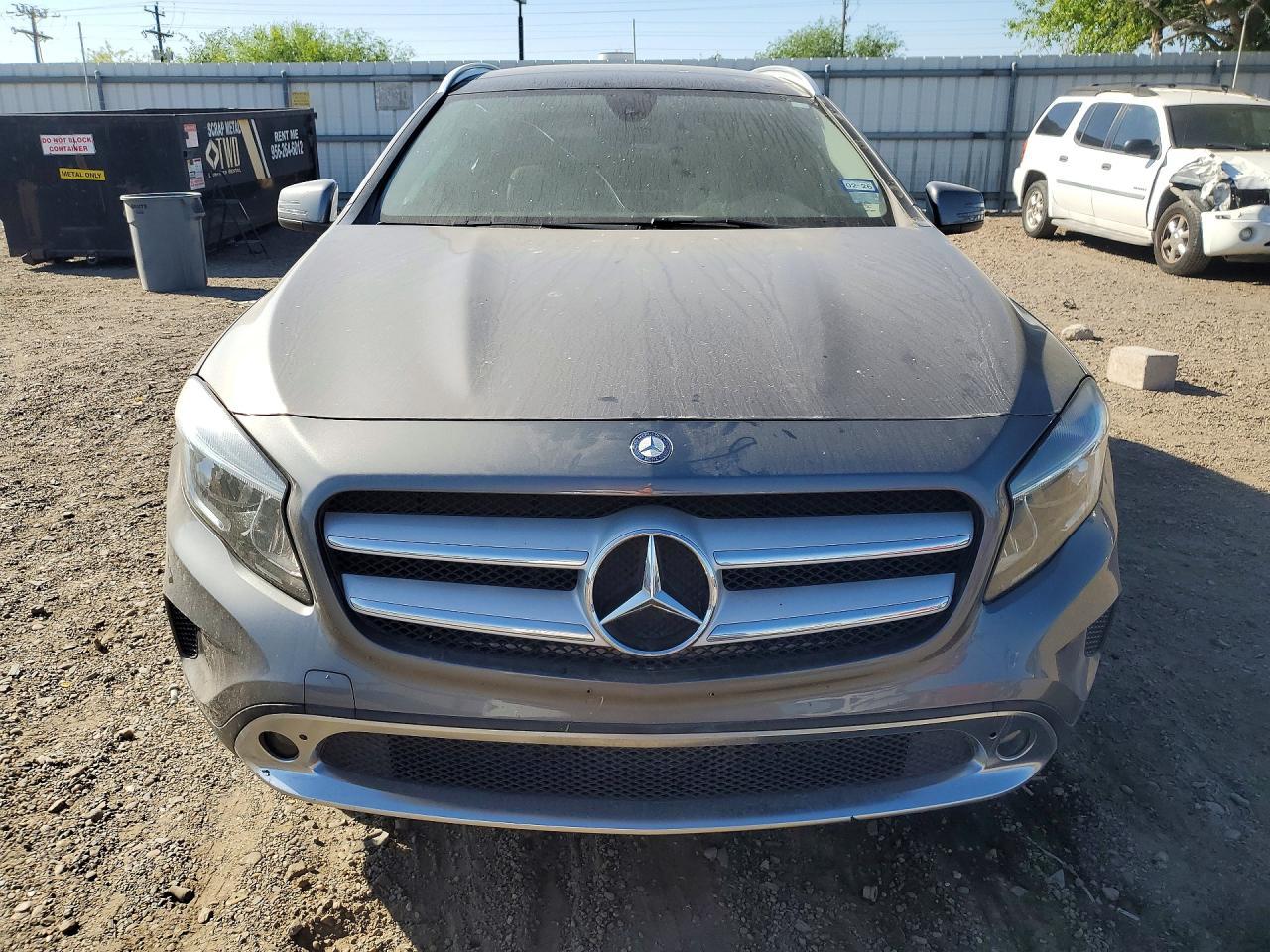 2017 MERCEDES-BENZ GLA-Class