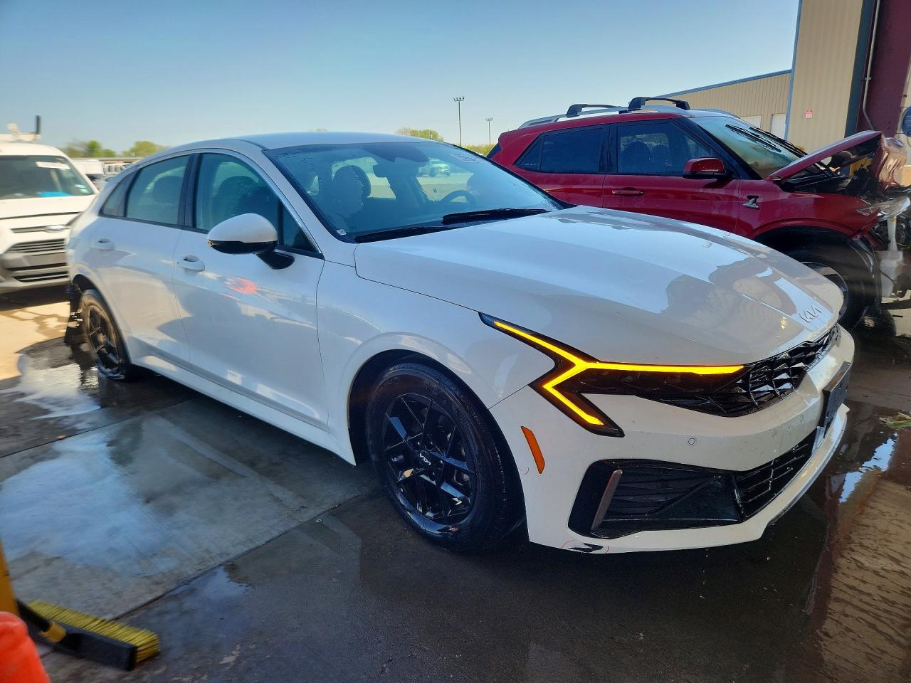2025 KIA K5