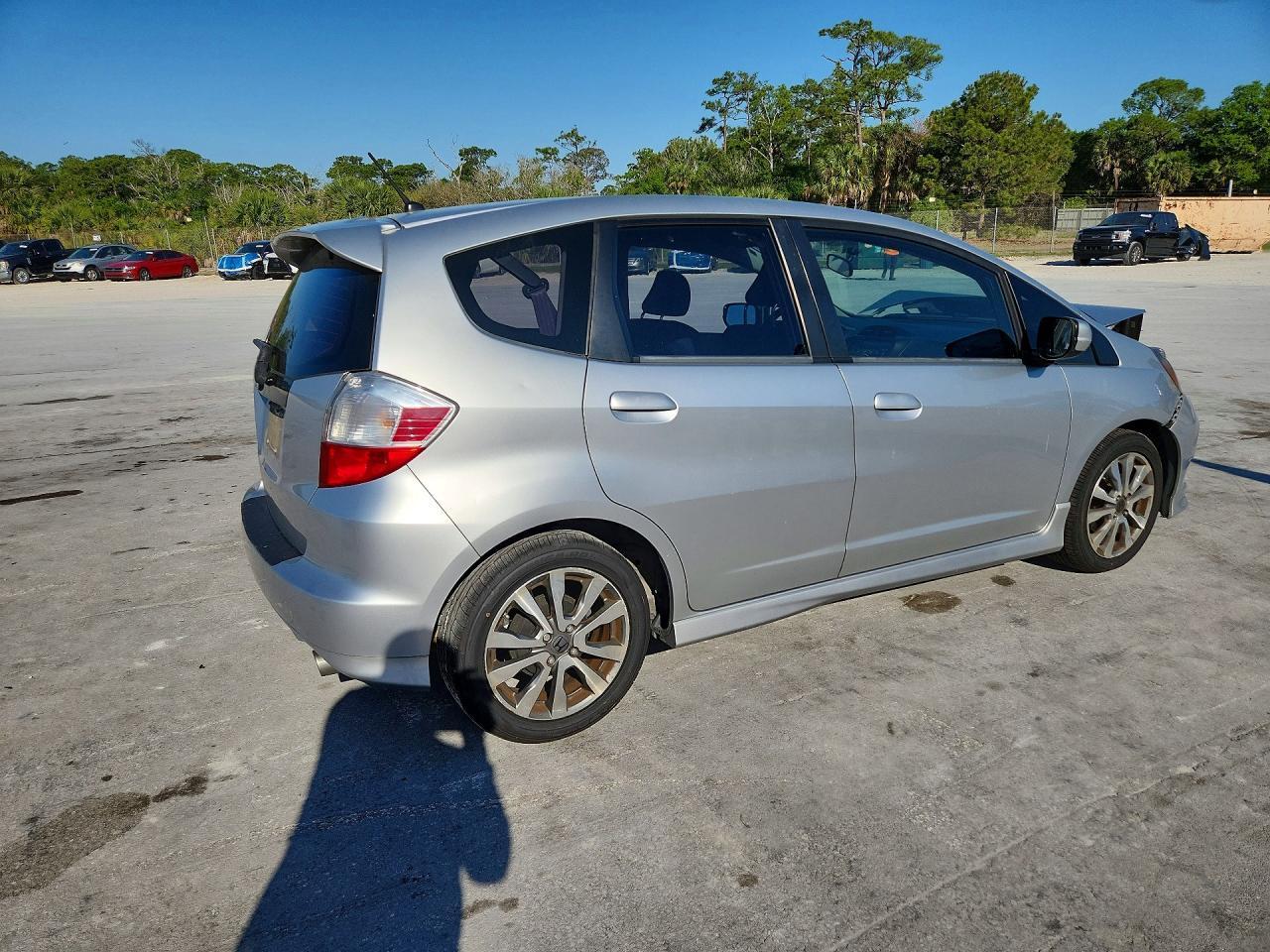 2012 HONDA FIT