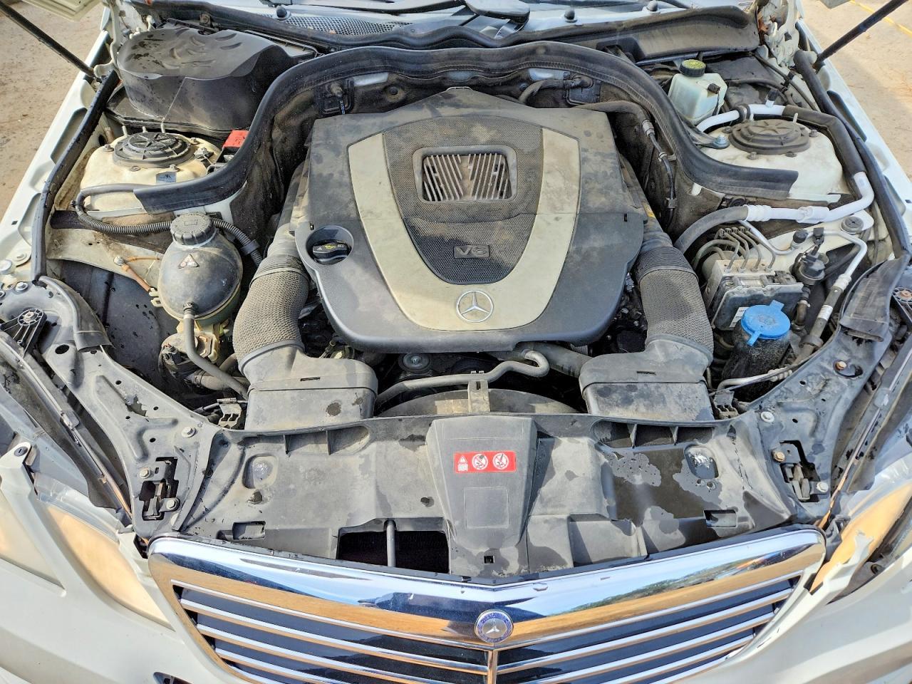 2010 MERCEDES-BENZ E-Class
