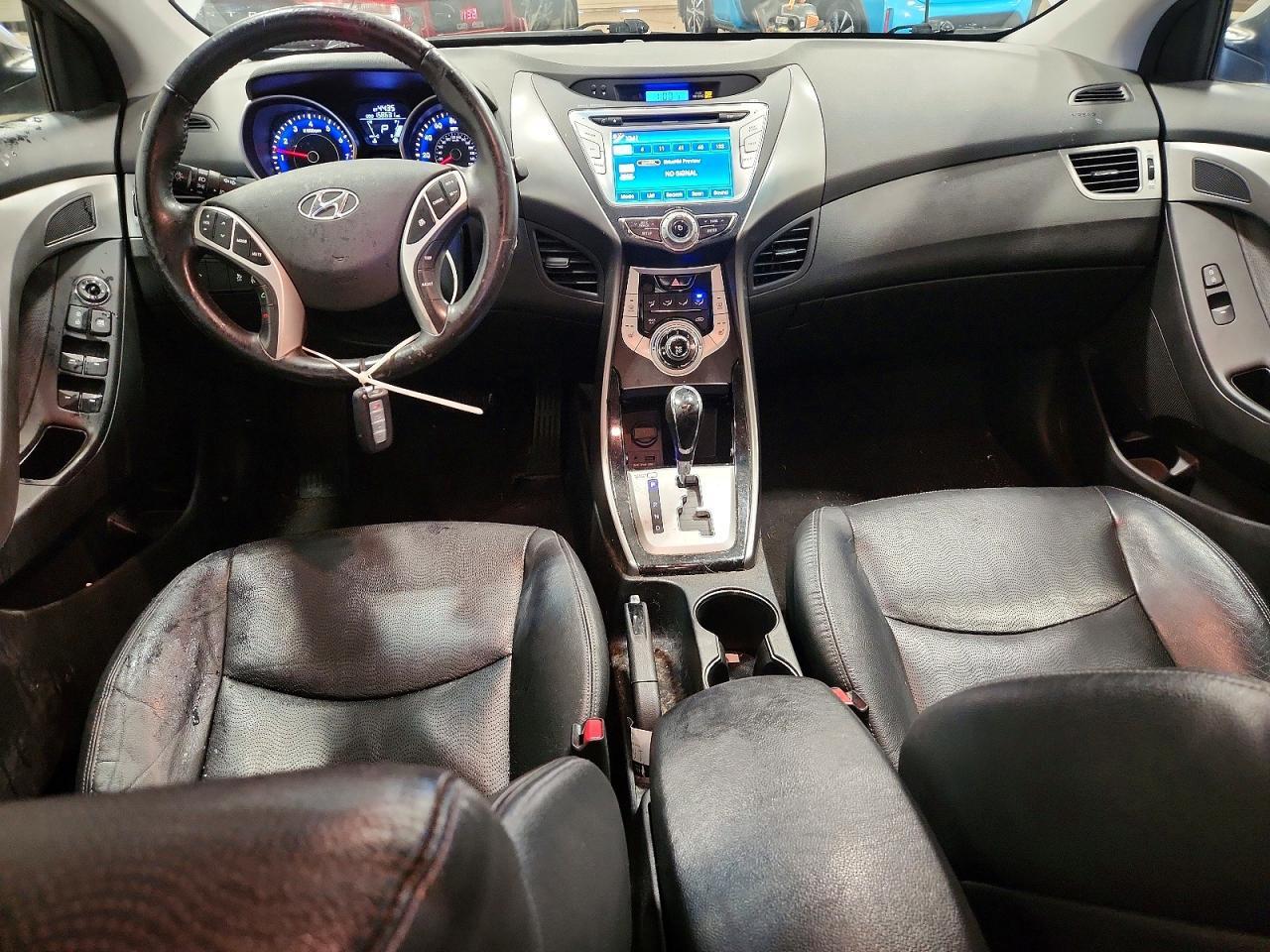 2012 HYUNDAI ELANTRA
