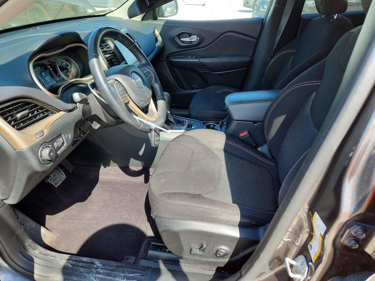 2016 JEEP CHEROKEE