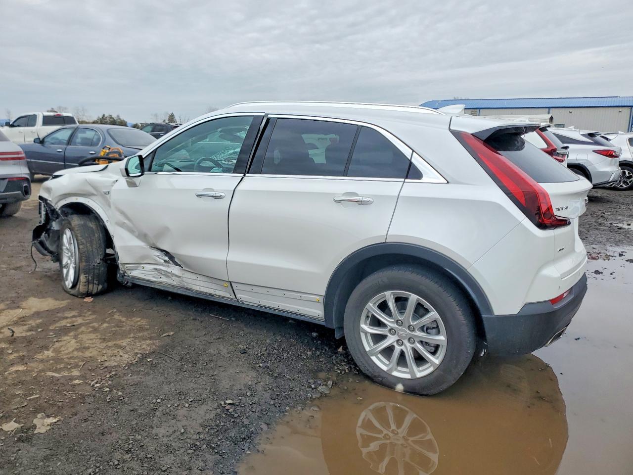 2023 CADILLAC XT4
