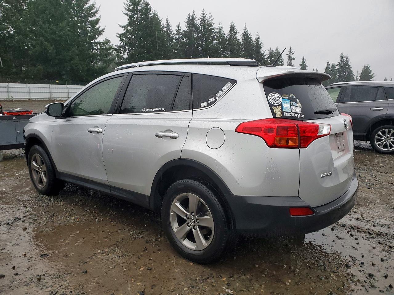 2015 TOYOTA RAV4